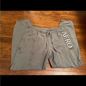 Free with bundle Aero sweatpants